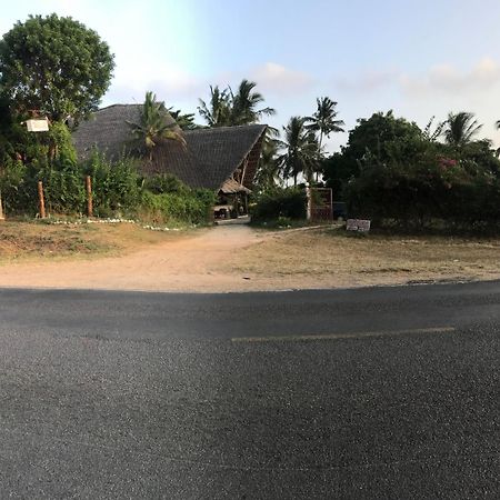 Travellers Inn Resort Malindi Kijiwetanga Exteriér fotografie